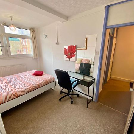 Cosy 3 Bed Apt, Old Truman Brewery! Brick Lane, London, E1 Dış mekan fotoğraf