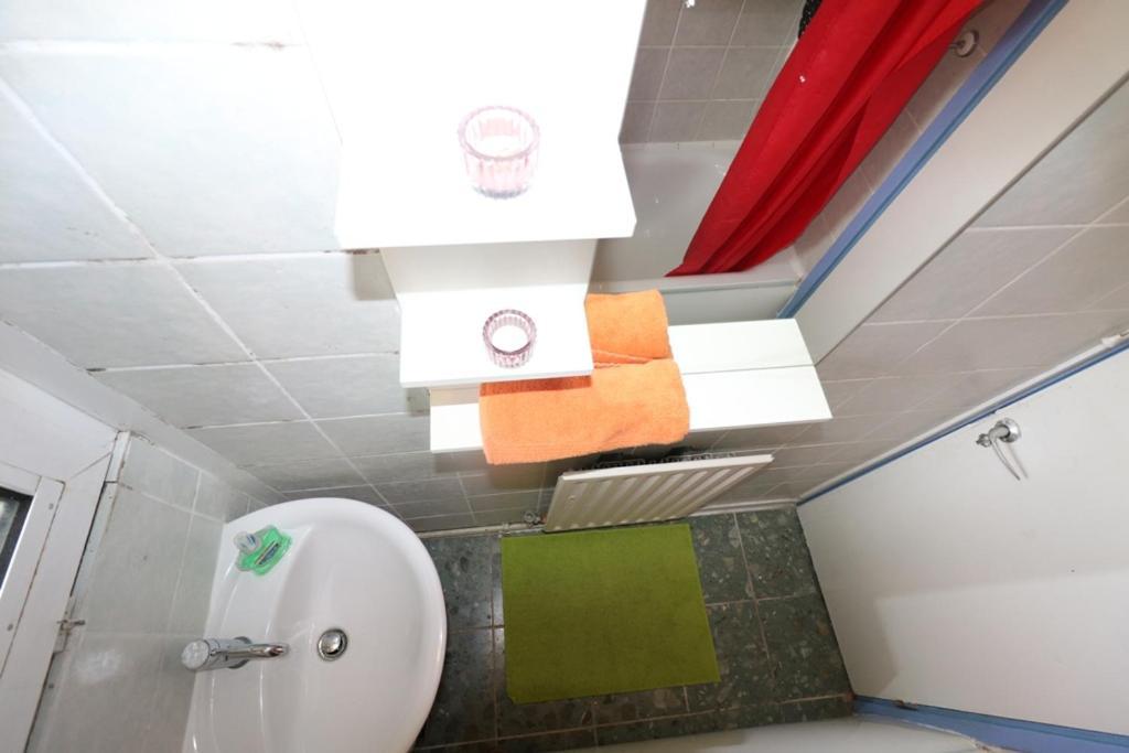 Cosy 3 Bed Apt, Old Truman Brewery! Brick Lane, London, E1 Dış mekan fotoğraf