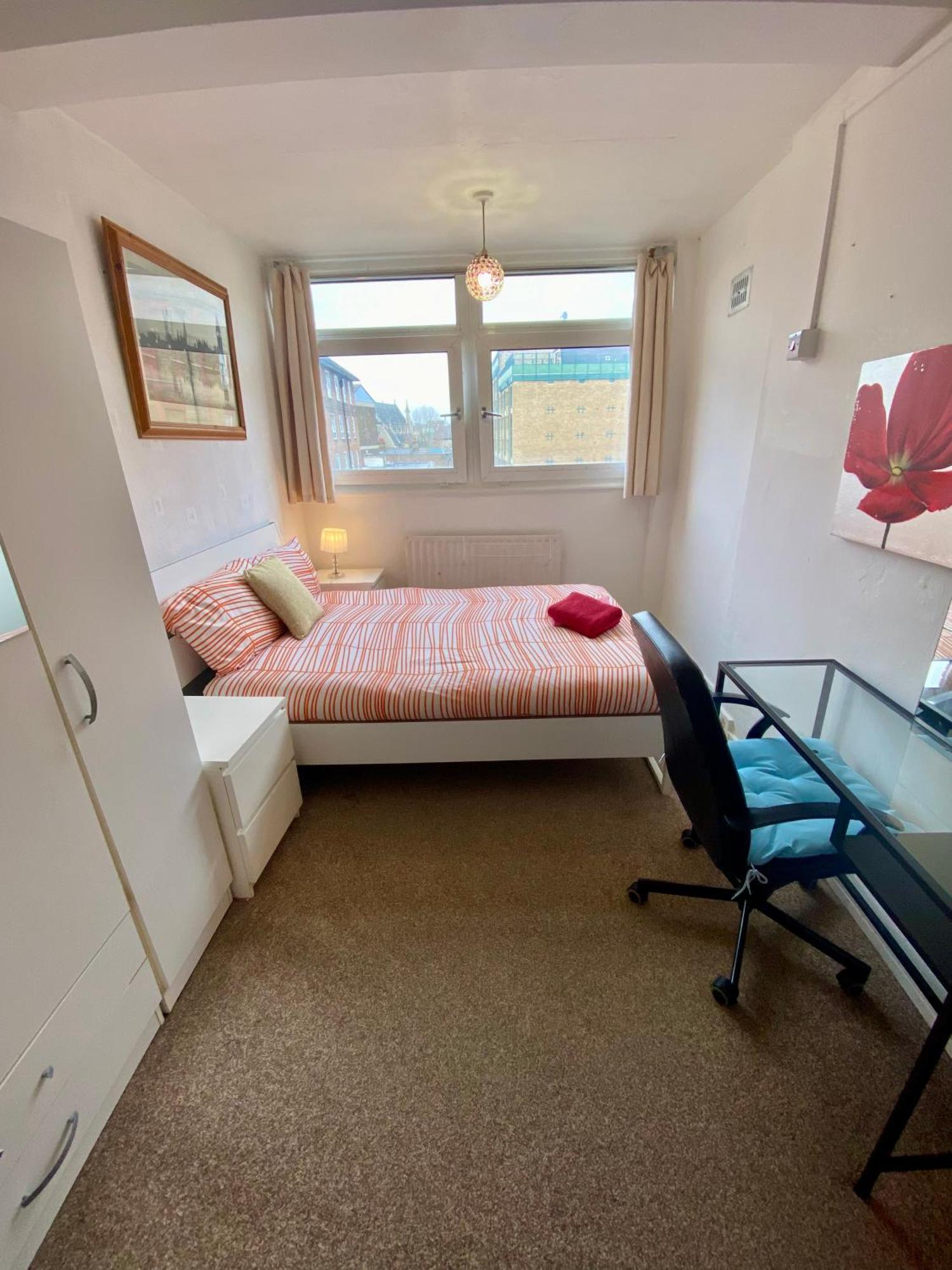 Cosy 3 Bed Apt, Old Truman Brewery! Brick Lane, London, E1 Dış mekan fotoğraf