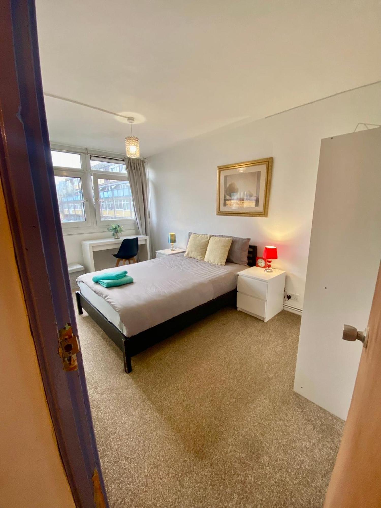 Cosy 3 Bed Apt, Old Truman Brewery! Brick Lane, London, E1 Dış mekan fotoğraf