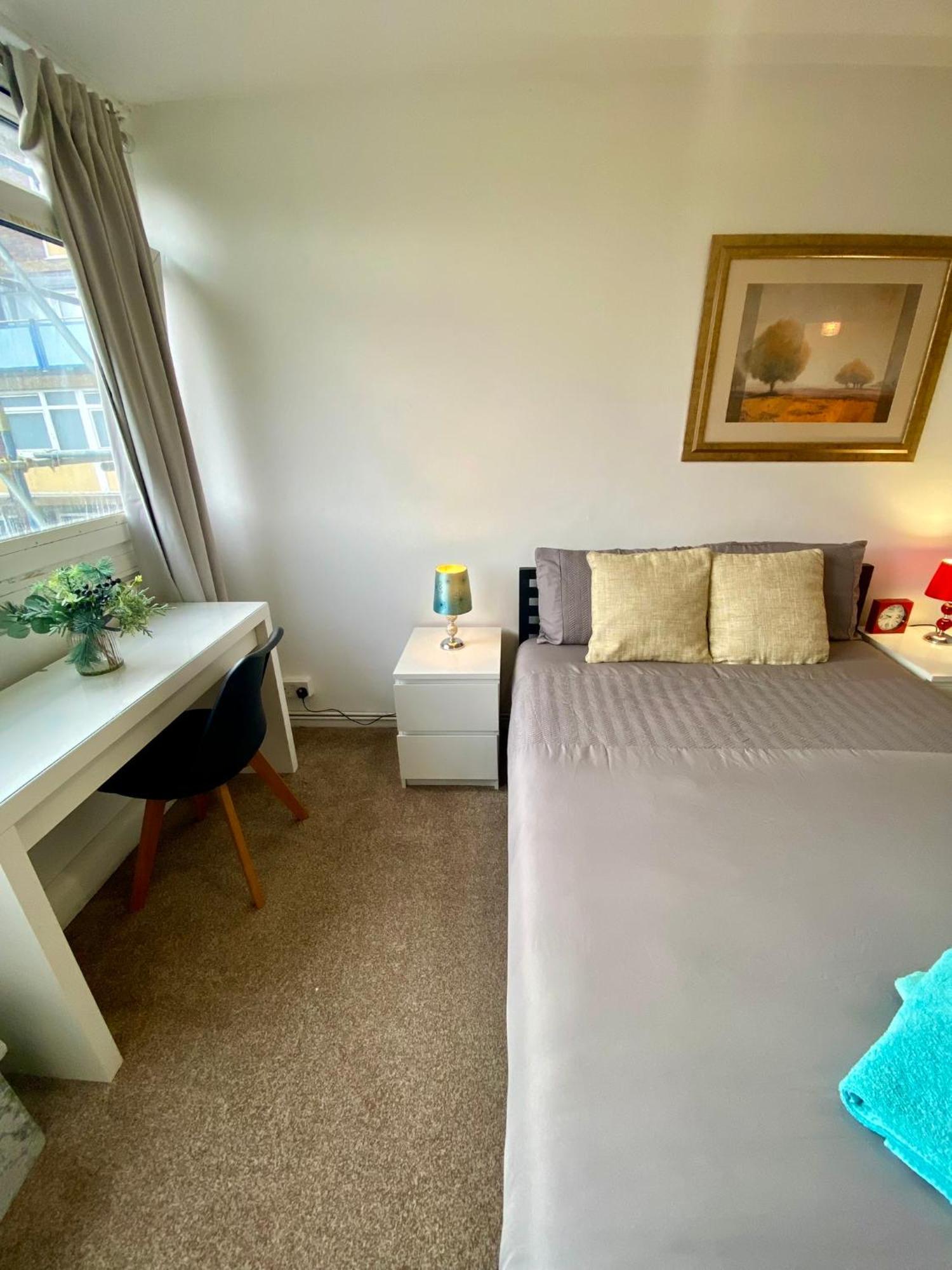 Cosy 3 Bed Apt, Old Truman Brewery! Brick Lane, London, E1 Dış mekan fotoğraf